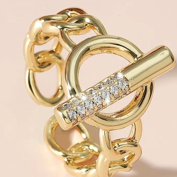 NEW Adjustable Golden Chain Link Ring - Picture 1 of 3